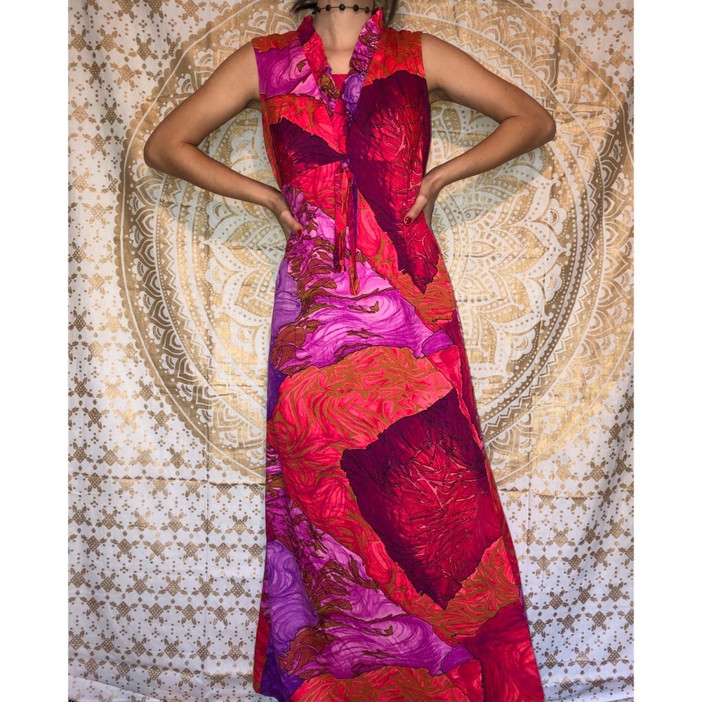 Vintage Hawaiian maxi dress